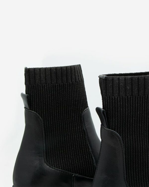 bottines chaussettes noires femme
